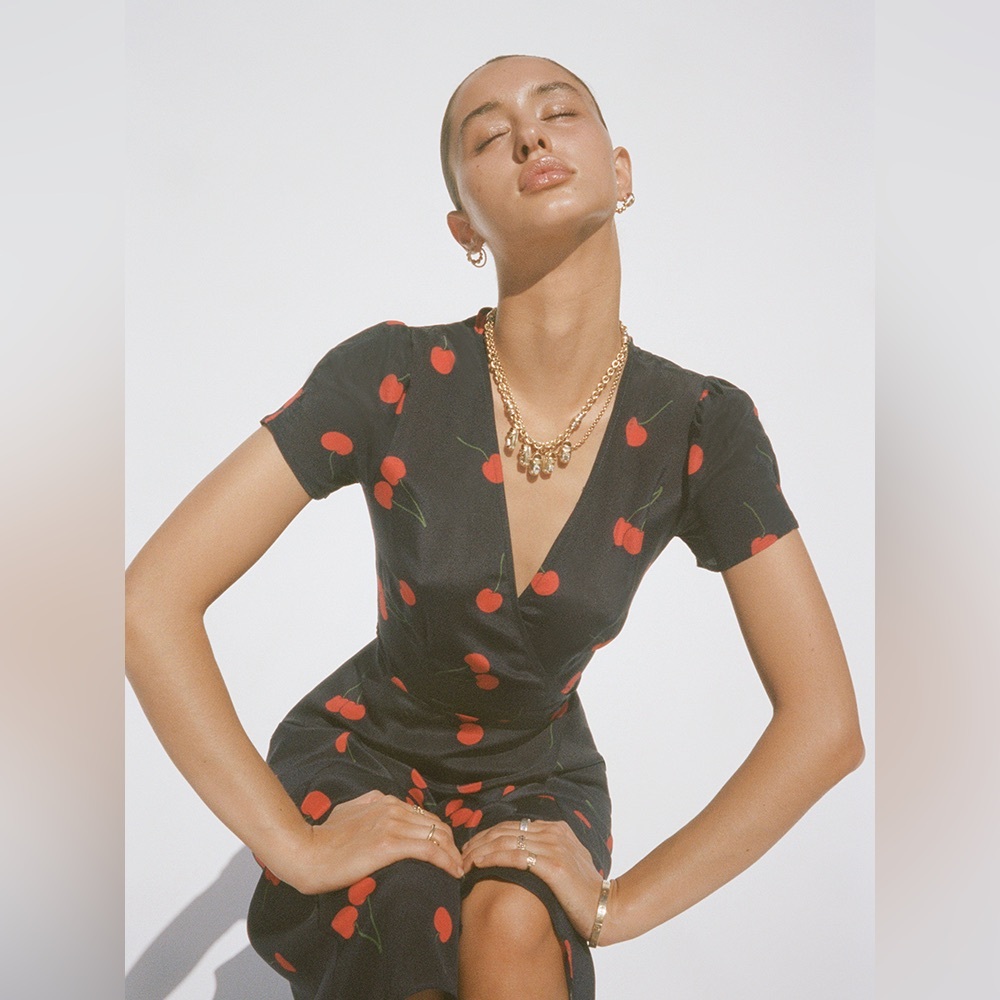 Realisation par The Teale midi cherry dress